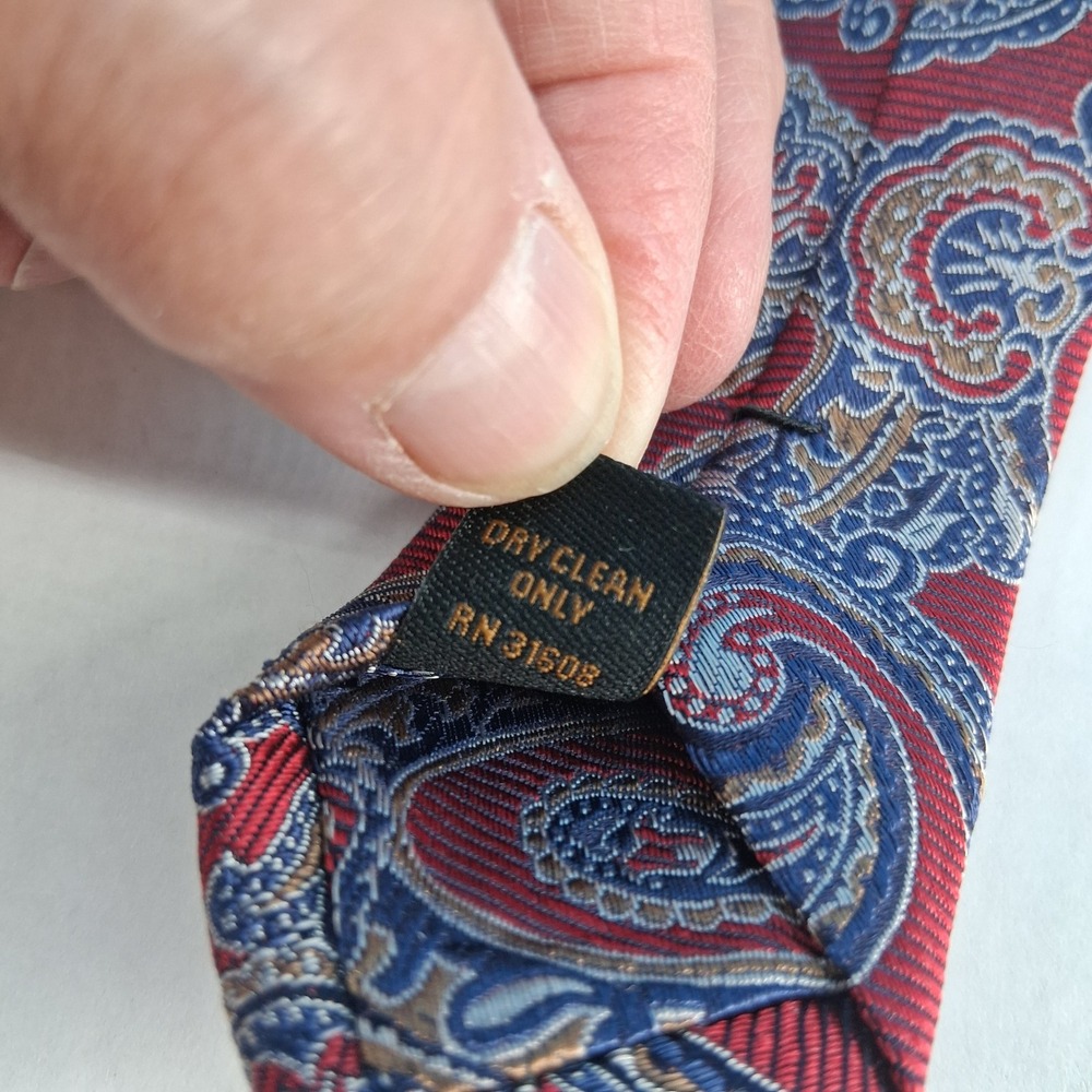 Jos. A. Bank Necktie Mens OS Red Paisley Reserve 100% Silk Classic Woven Tie - Picture 6 of 10